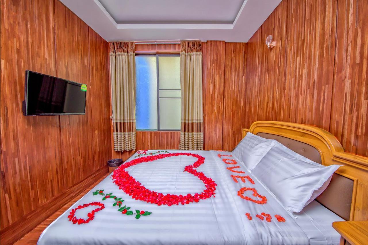 Hotel Friendship Mandalay Extérieur photo