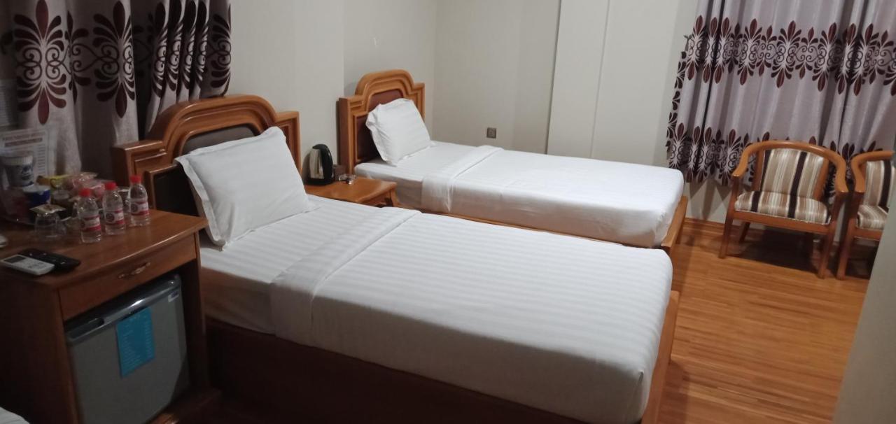 Hotel Friendship Mandalay Extérieur photo